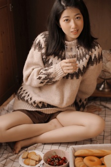 360摄像头偷拍住宅夫妇