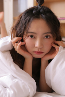 一二三四在线